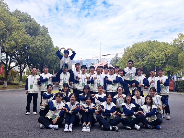 02.jpg 02.jpg