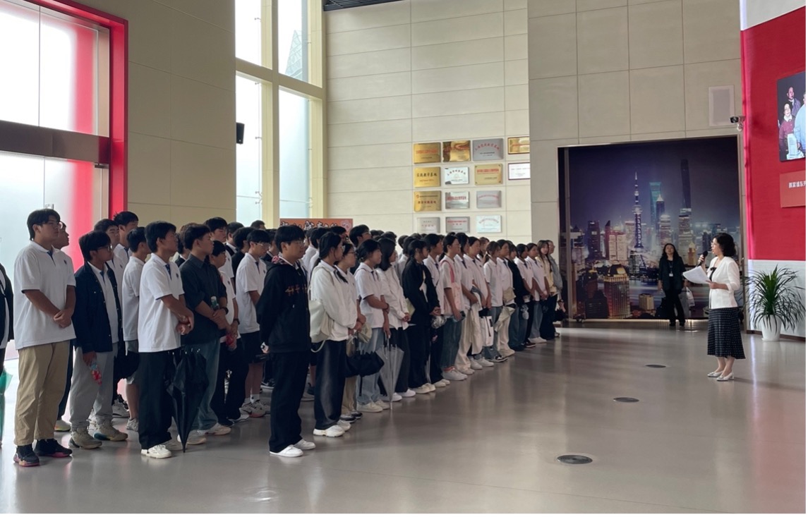 市政学院思政课图片2.jpg 市政学院思政课图片2.jpg